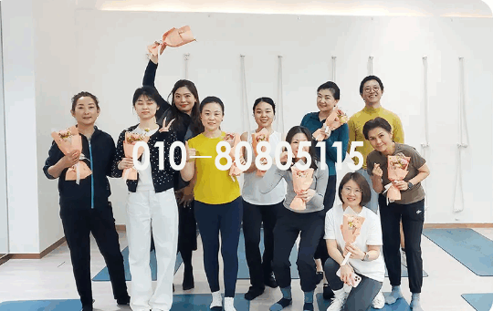 美好生活 | 金隅环贸国际公寓：Happy Women’s Day 明眸蕴光 心向世界